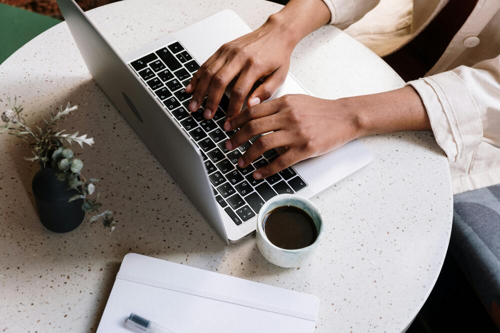 Lifehacks: Using AI for Better Customer Service